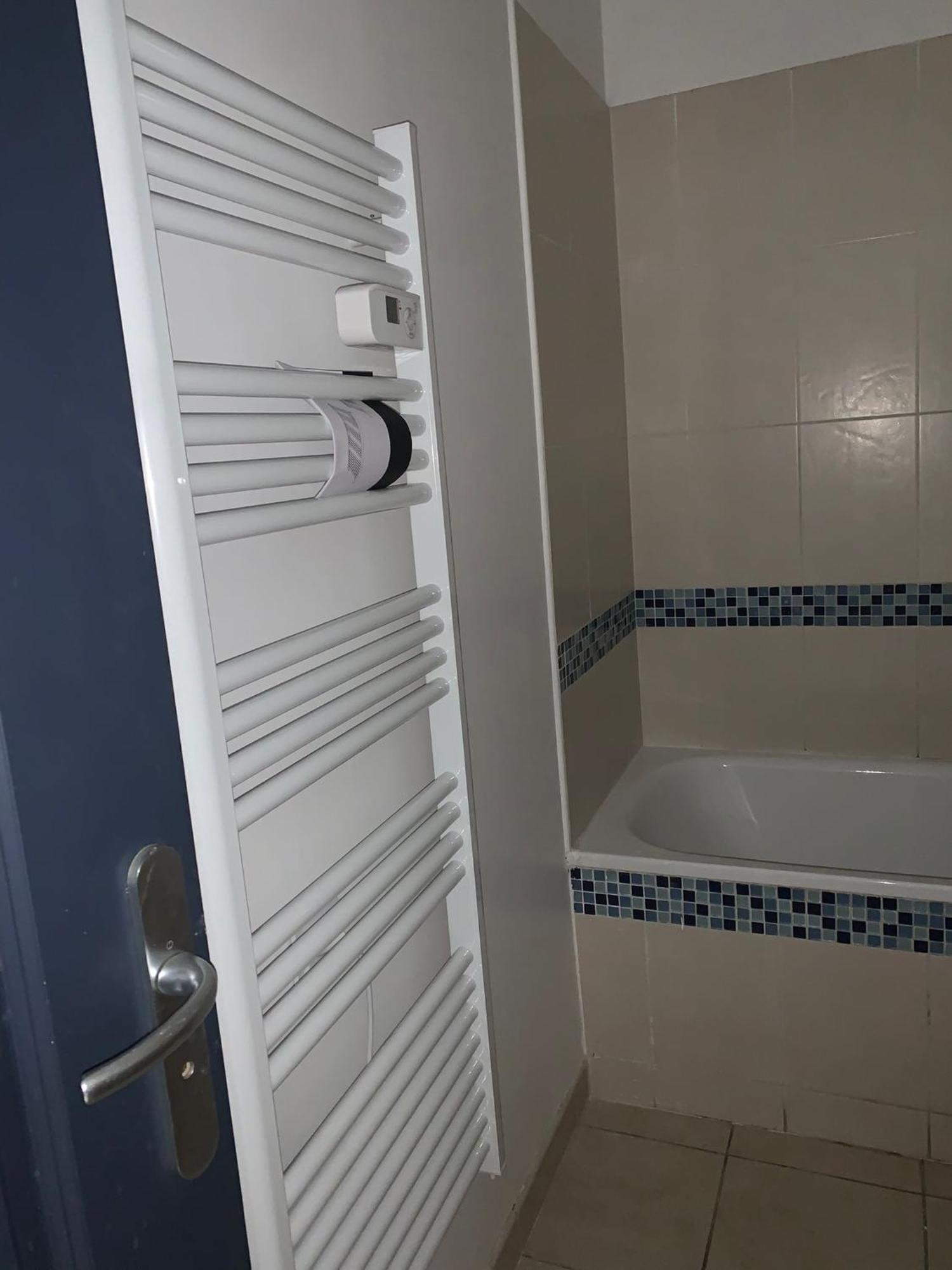 Apartment Heliotel Marine 4* Bord De Mer Сен-Лоран-дю-Вар Стая снимка